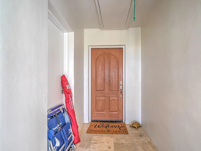 1289 NE Ocean Blvd #10 — Photo 12