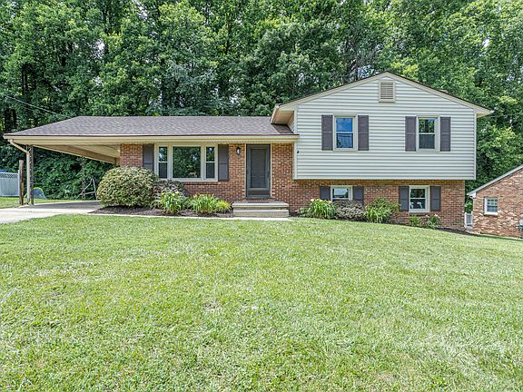 2nd image of 4142 Woodvale Dr