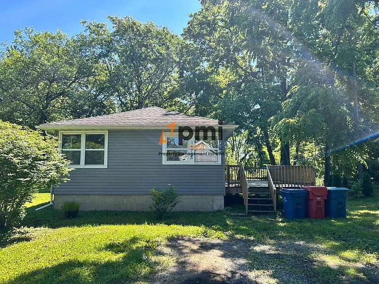 14725 Bryan St — Photo 19