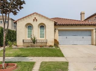801 W Della Dr, Santa Maria, CA 93458