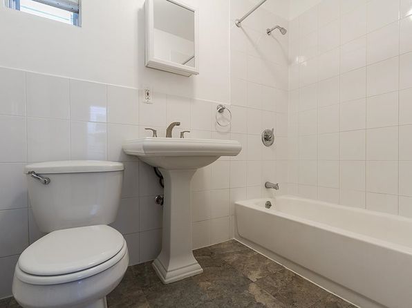 jersey-city-new-jersey-38905411 picture