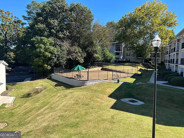 1150 Collier Rd NW #H9 — Photo 11