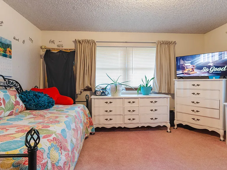 6100 Edendale Dr — Photo 18