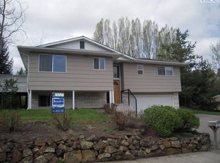 1115 SW Alvar Dr, Pullman, WA 99163