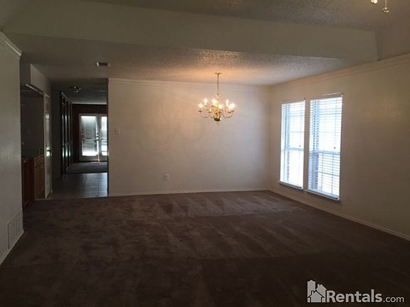 3rd image of 7109 Teal Dr