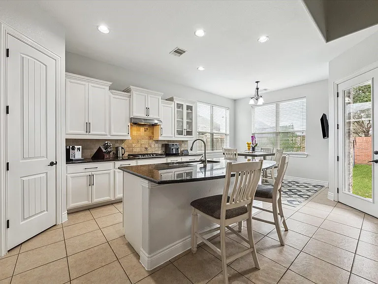 2960 Gibbons Hill Ln — Photo 11