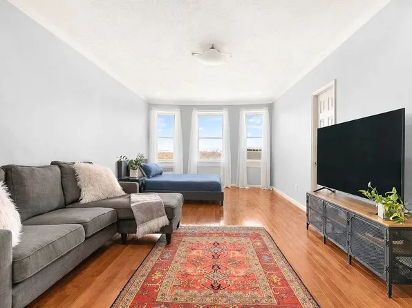920 E 17th St APT 609, Brooklyn, NY 11230