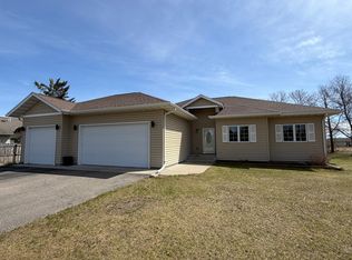 344 Kalee Ct, Bemidji, MN 56601