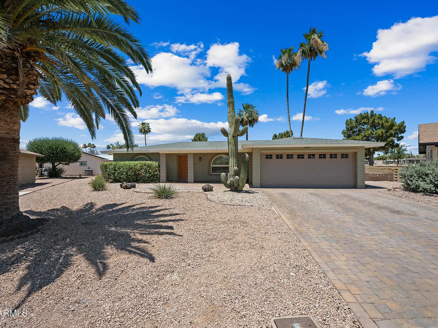 2 bed, 2.0 bath, 1840 sqft, $1,895 — Photo 1