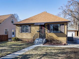 1713 W Jackson St, Beloit, WI 53511