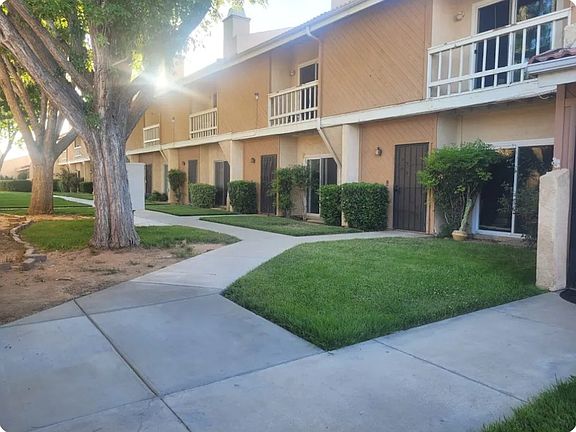 4th image of 16465 Green Tree Blvd APT 22