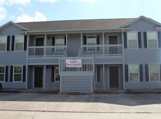 4426 25th St APT D, Dickinson, TX 77539