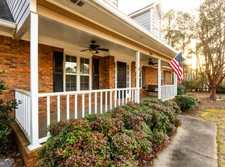 184 Wildflower Dr, Social Circle, GA 30025