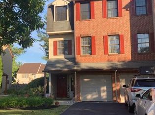 352 Willow Turn Turn #B, Mount Laurel, NJ 08054