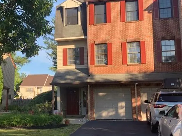 352 Willow Turn Turn #B, Mount Laurel, NJ 08054