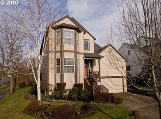 14857 SE Stanhope Rd, Clackamas, OR 97015