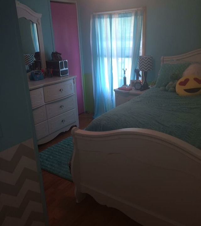 One of the kids rooms