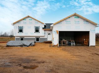 5334 Revella Ln #34, Grawn, MI 49637