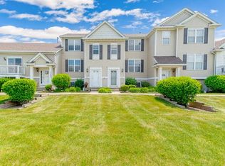 1725 Fieldstone Dr N, Shorewood, IL 60404