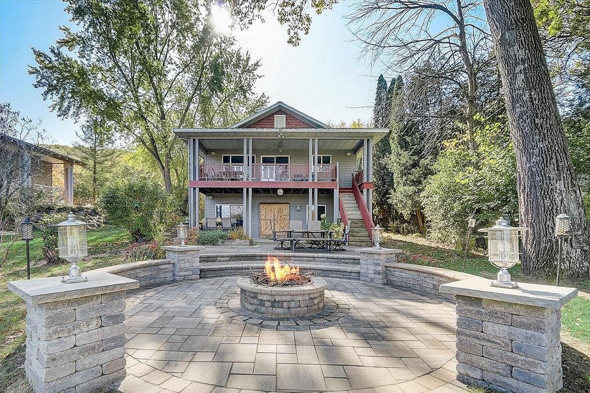 W10564 County Road V, WI 53955 Zillow