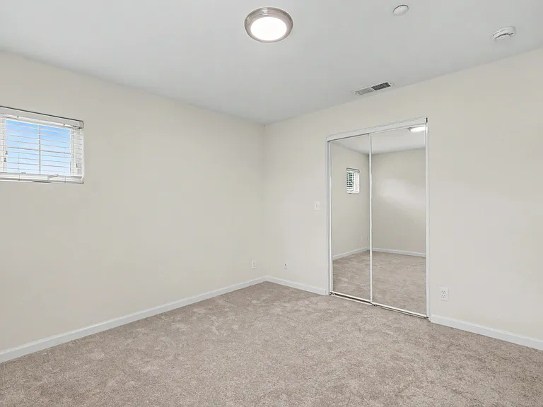 808 Lenzen Ave #107 — Photo 23