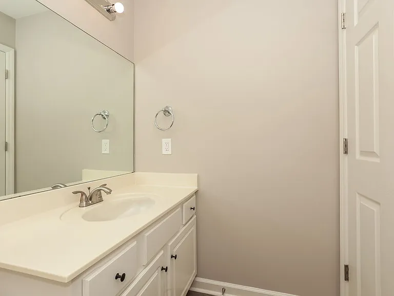 1918 Pecan Ridge Dr — Photo 15