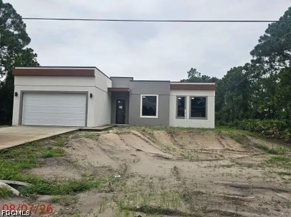 2603 8th St SW, Lehigh Acres, FL 33976