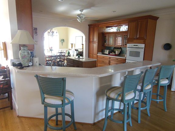 Spacious eating areas!