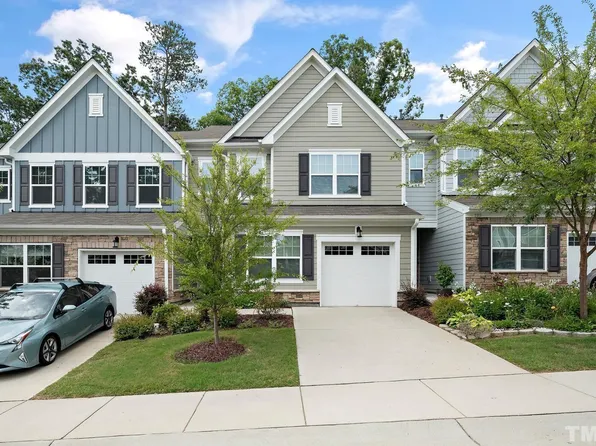 121 Masden Rd, Holly Springs, NC 27540