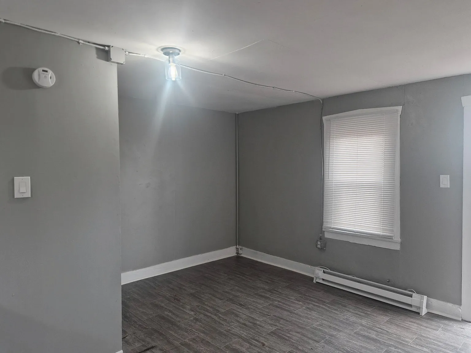 Studio, 400 sqft, $950 — Photo 4