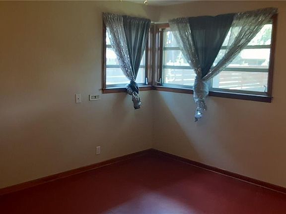 3rd image of 6242 Berkley Dr