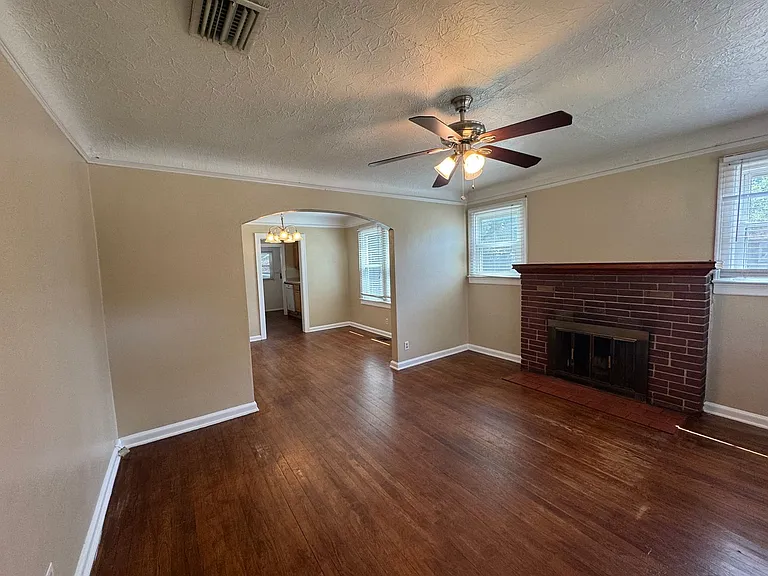 3609 Dellwood Ave — Photo 9