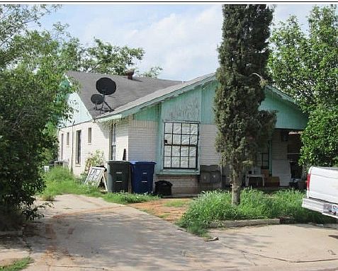 1st image of 325 Soria Dr