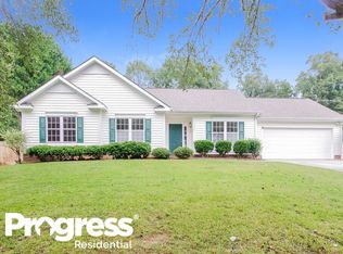 8701 Burnt Umber Dr, Charlotte, NC 28215