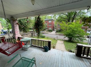 808 E 42nd St, Kansas City, MO 64110