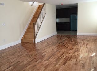 11817 190th St, Saint Albans, NY