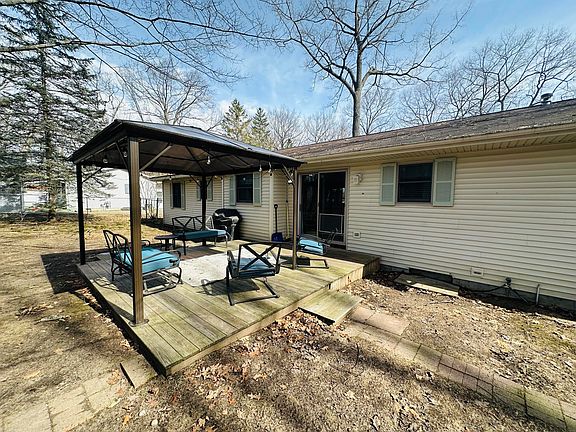 3rd image of 103 Seneca Trl