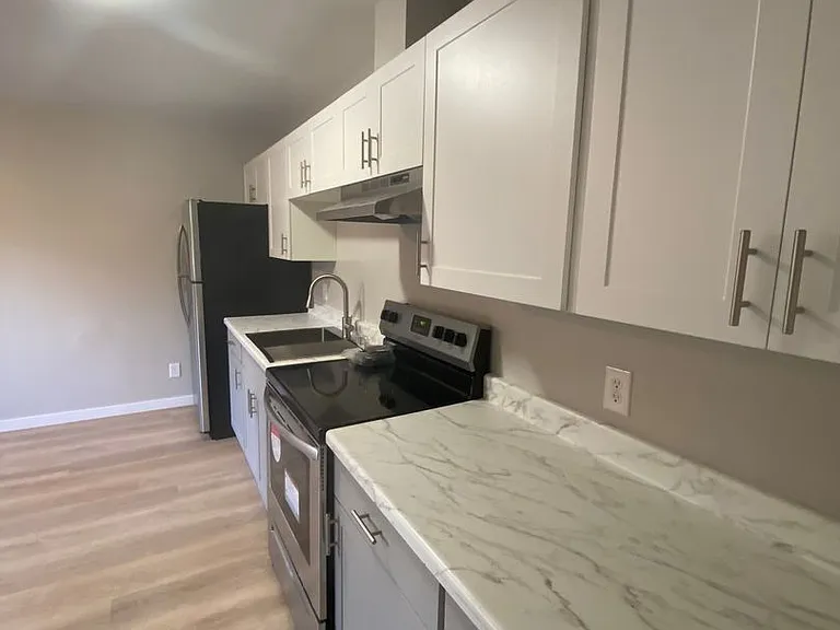 131-135 139 & Chandler Rd #143-375 — Photo 13