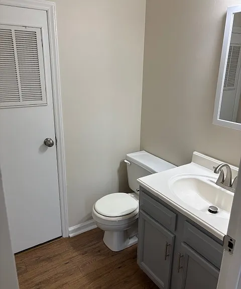 1214 Ash Cir — Photo 6