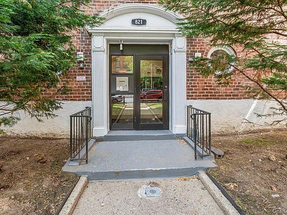 2nd image of 821 Bronx River Road #4D