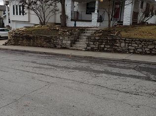 4516 Bell St, Kansas City, MO 64111