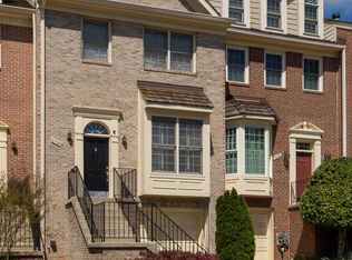 6038 Kelsey Ct, Falls Church, VA 22044