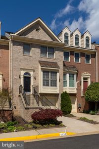 6038 Kelsey Ct, Falls Church, VA, 22044
