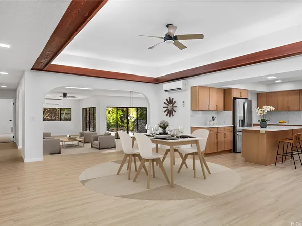 98-653 Papalealii St, Aiea, HI 96701