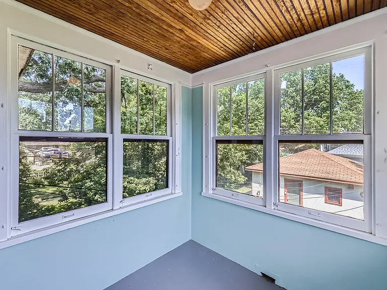 3 season porch