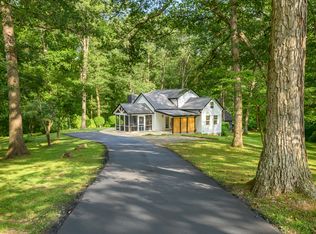 431 N Country Club Rd, Columbus, IN 47201