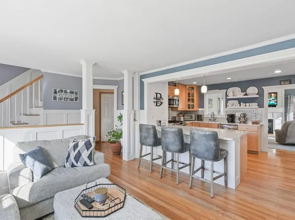 525 N Lake Boulevard, Mahopac, NY 10541