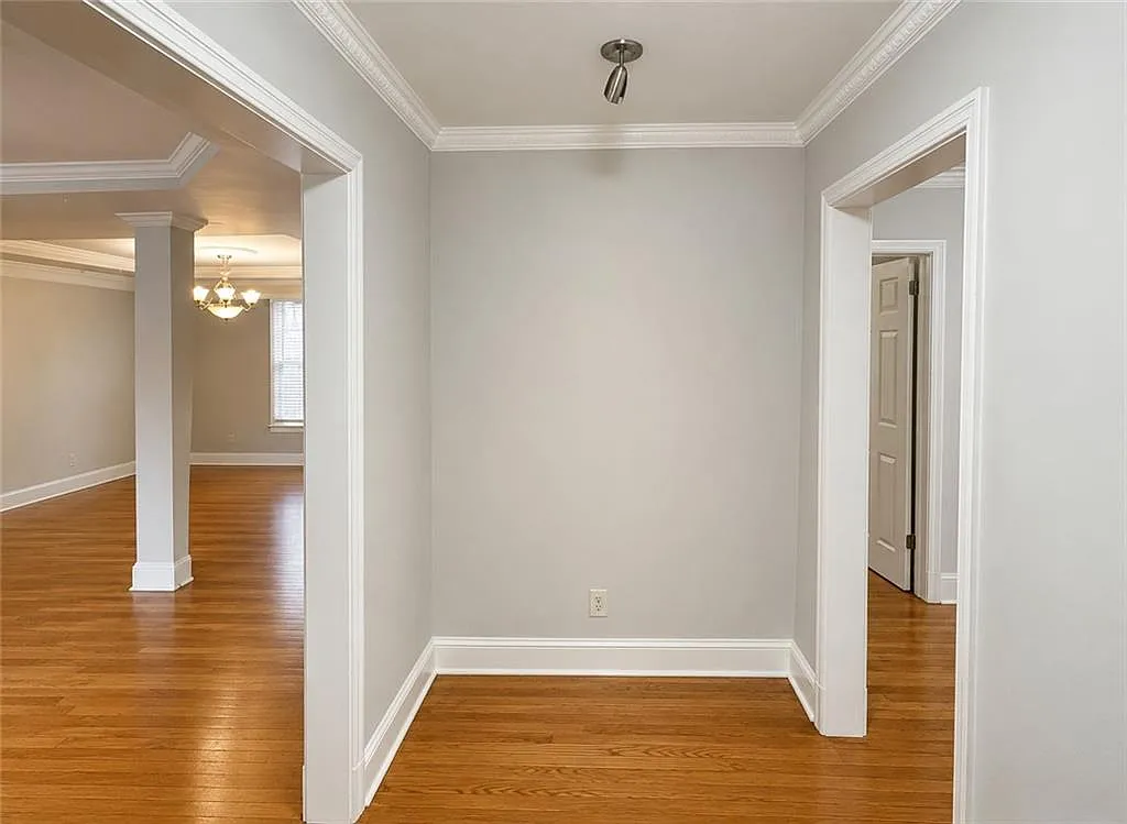 4 bed, 3.0 bath, 2058 sqft, $3,000 — Photo 4