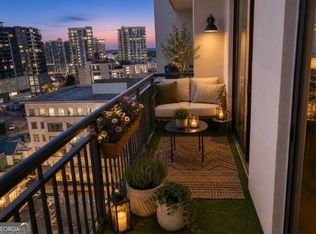 3040 Peachtree Rd NW, Atlanta, GA 30305