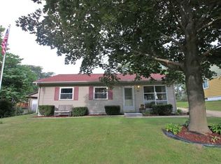 308 Mary St, Washington, IL 61571